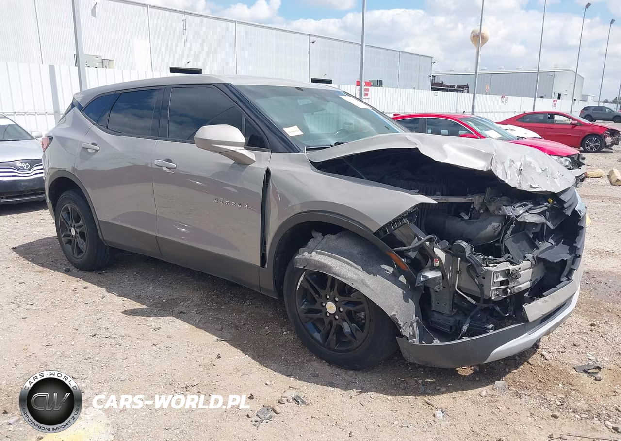 2021 Chevrolet Blazer Fwd 2Lt – zdjęcie 1 z 17