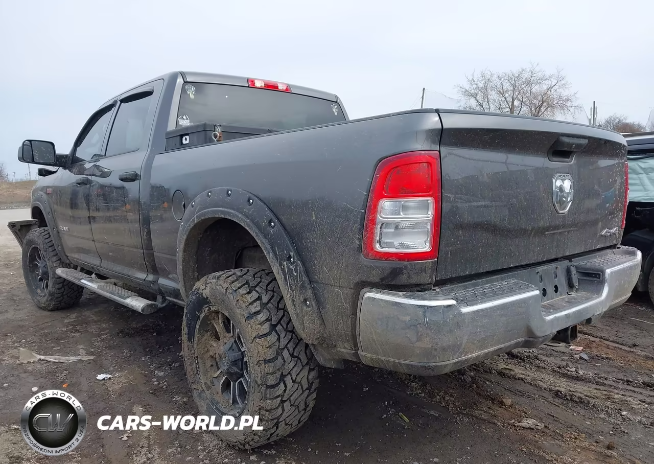 2020 Ram 2500 Tradesman 4X4 6'4 Box VIN:3C6UR5CJ7LG170131 - 3