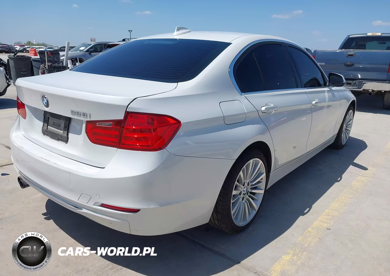 2012 BMW 328I VIN:WBA3A5C56CF347510 - 4