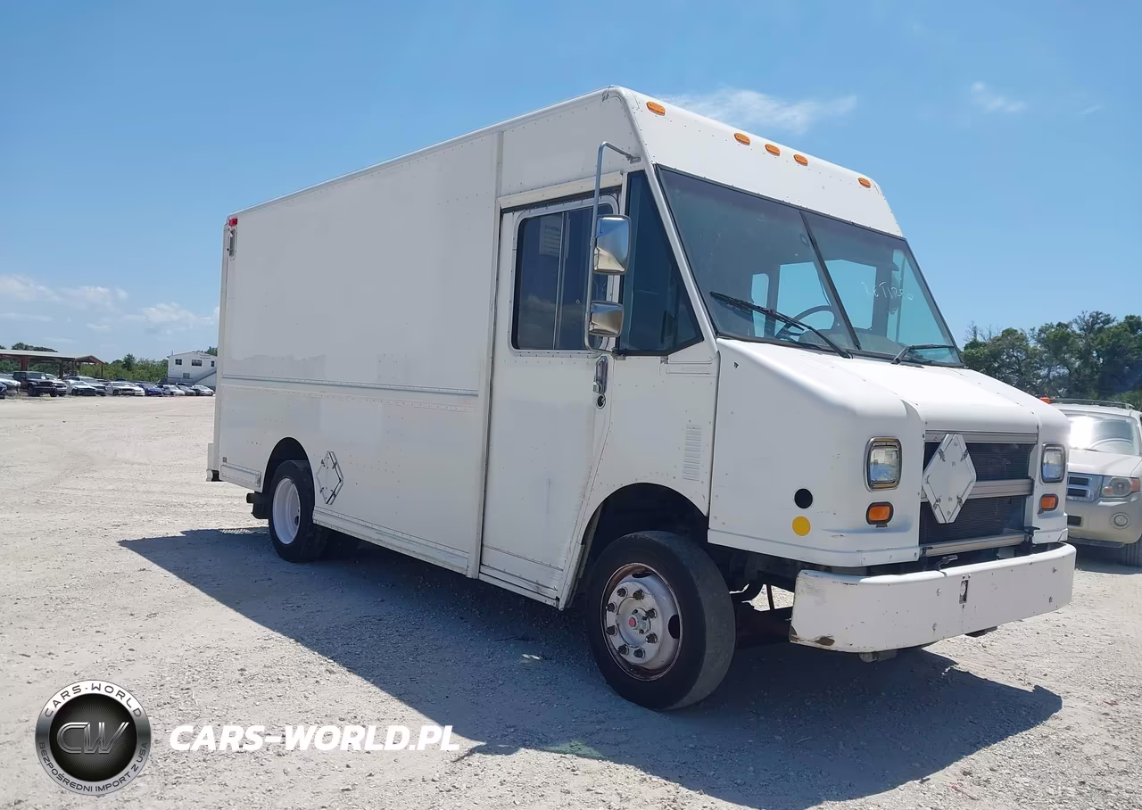 1999 Freightliner Chassis M Line Walk-In Van