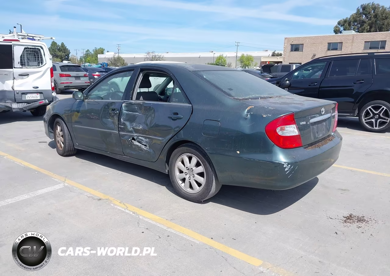 2004 Toyota Camry Xle VIN:4T1BE32K74U336930 - 3