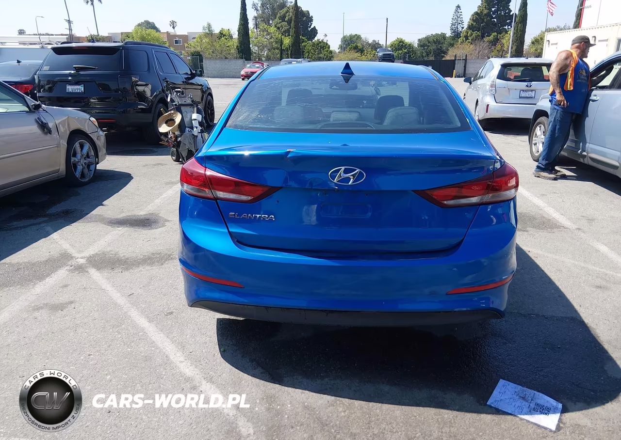 2018 Hyundai Elantra Value Edition VIN:KMHD84LF7JU612512 - 16