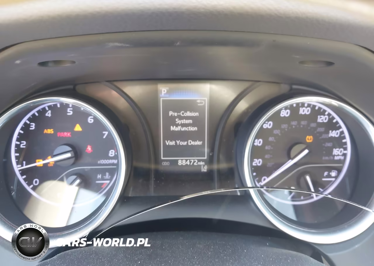 2019 Toyota Camry Le VIN:4T1B11HK2KU703737 - 15