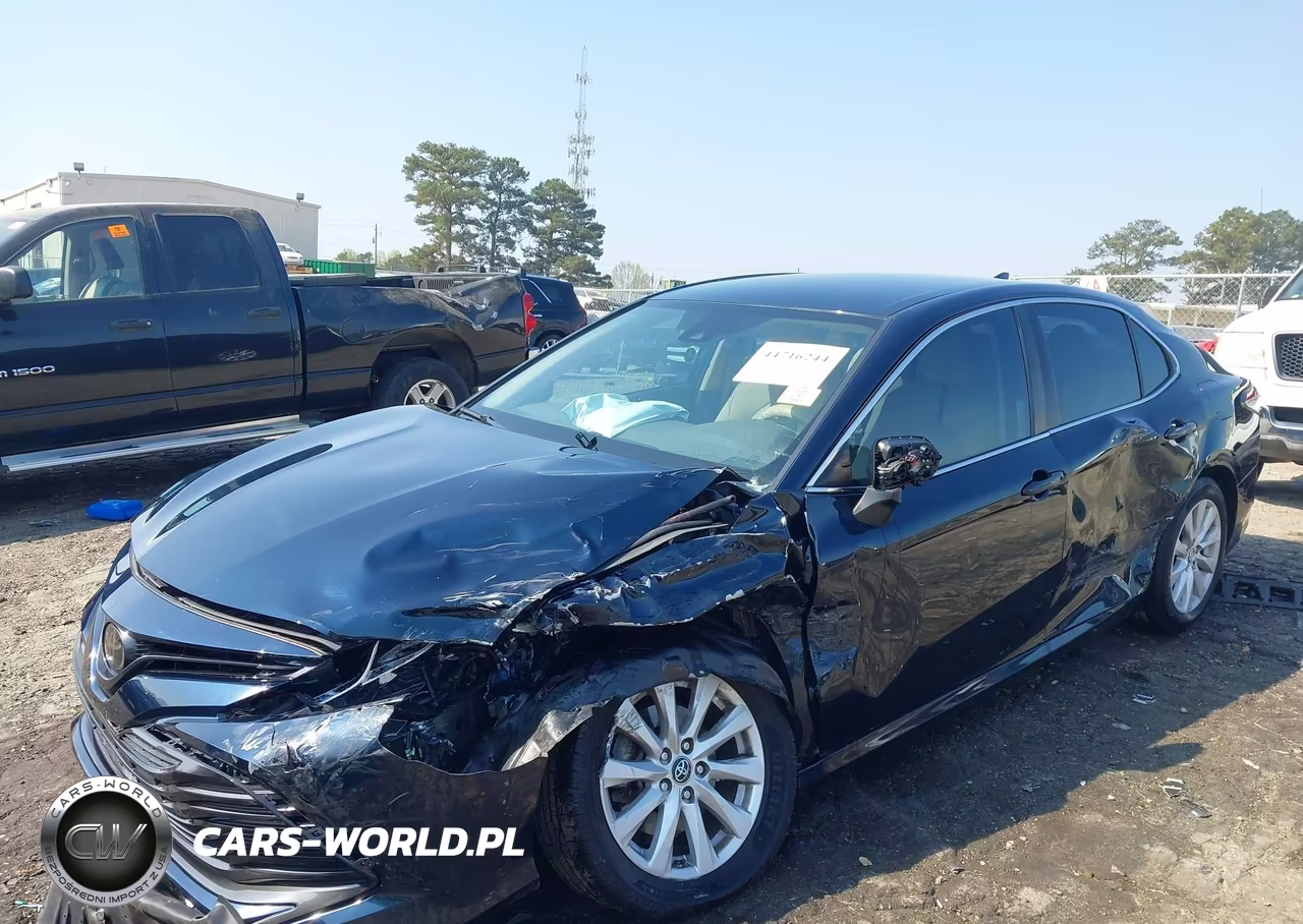 2019 Toyota Camry Le VIN:4T1B11HK2KU703737 - 6