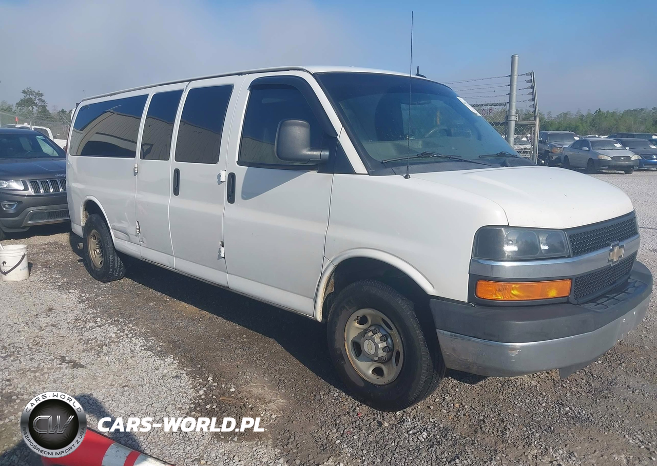2014 Chevrolet Express 3500 Lt