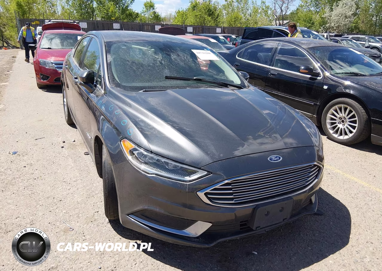 2018 Ford Fusion Hybrid Se – zdjęcie 1 z 17