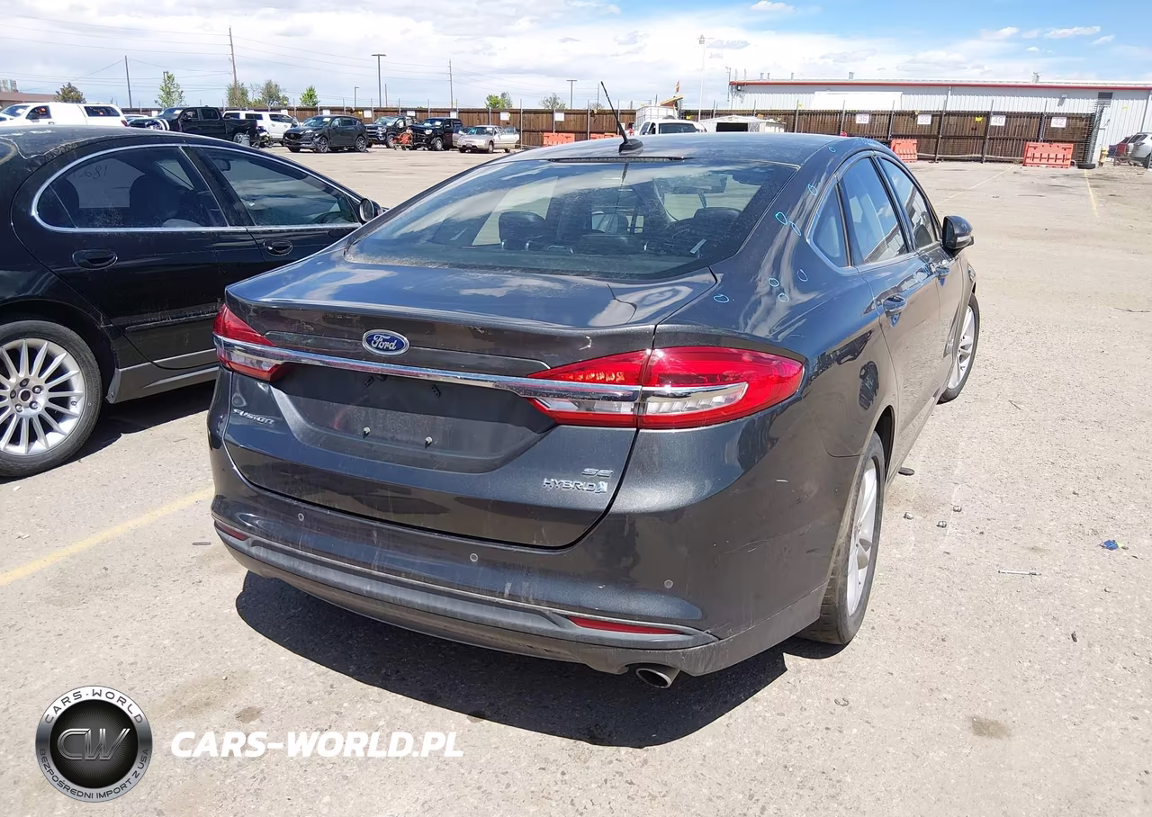 2018 Ford Fusion Hybrid Se VIN:3FA6P0LU9JR208423 - 4