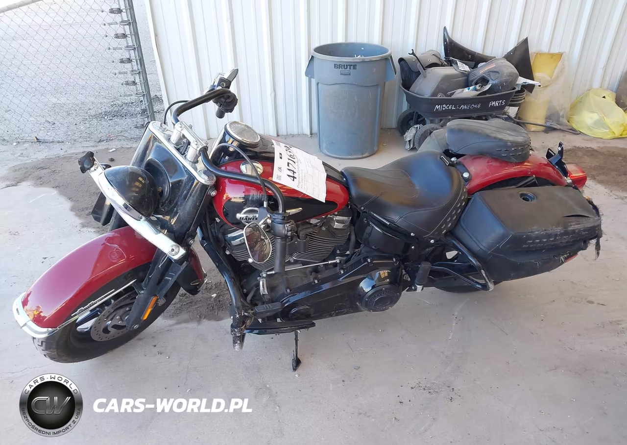2020 Harley-Davidson Flhcs VIN:1HD1YBK13LB060103 - 12