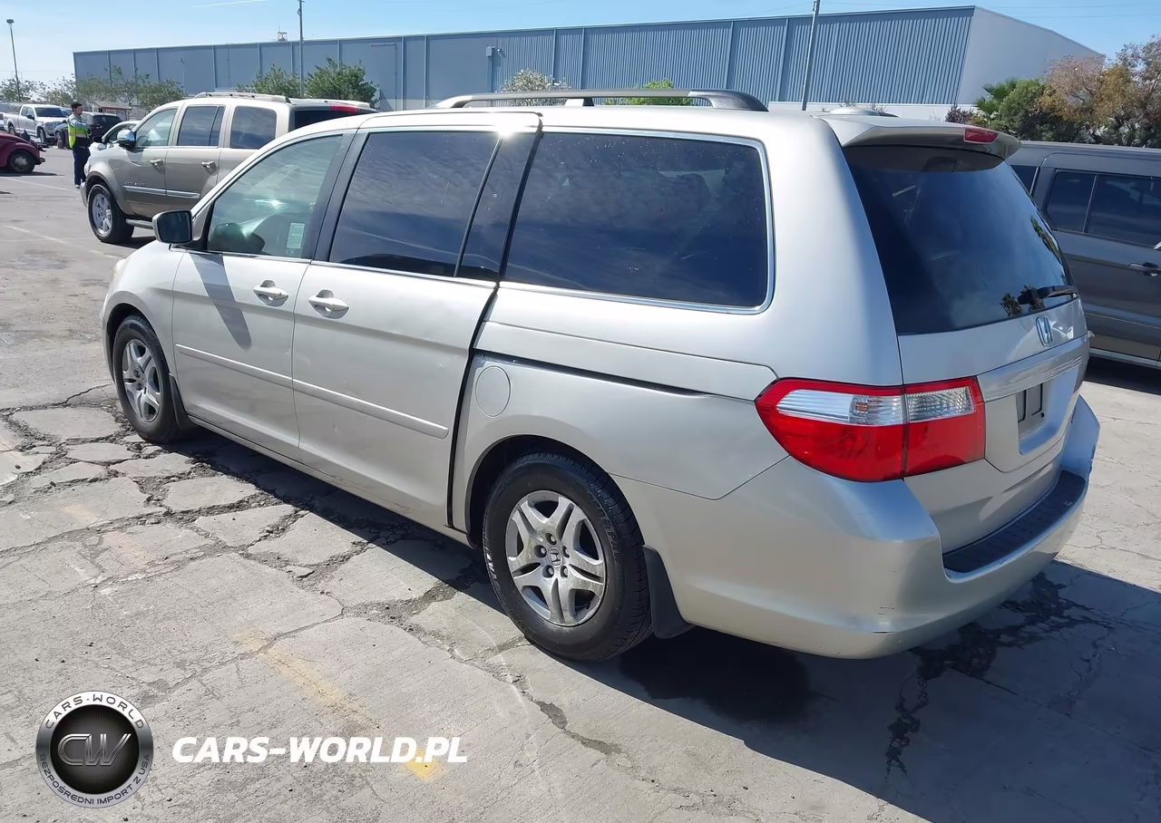 2005 Honda Odyssey Ex-L VIN:5FNRL38755B095617 - 3