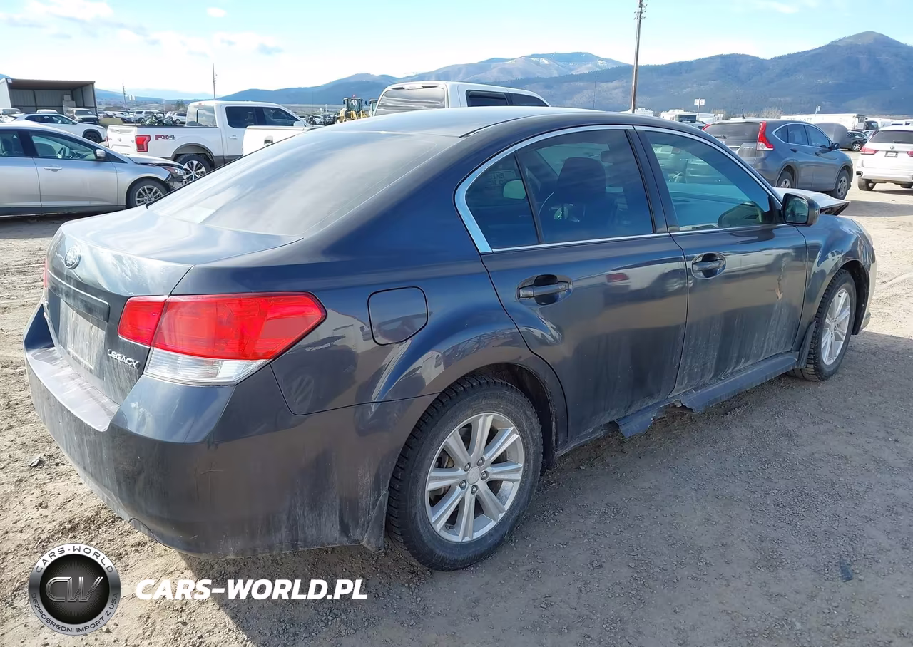 2012 Subaru Legacy 2.5I Premium VIN:4S3BMCG68C3013736 - 4