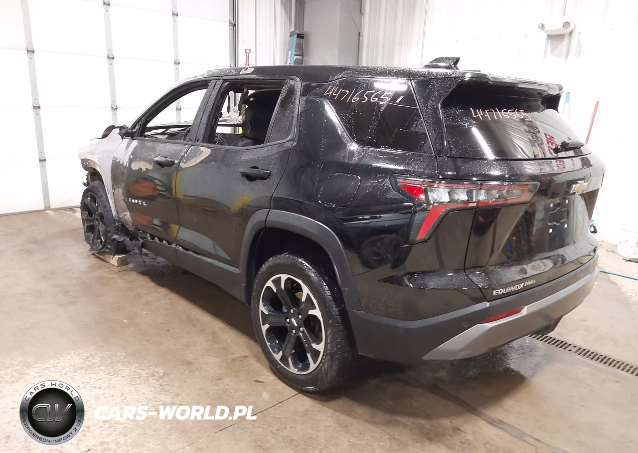 2026 Chevrolet Equinox Awd Lt VIN:3GNAXPEG9TL299467 - 3