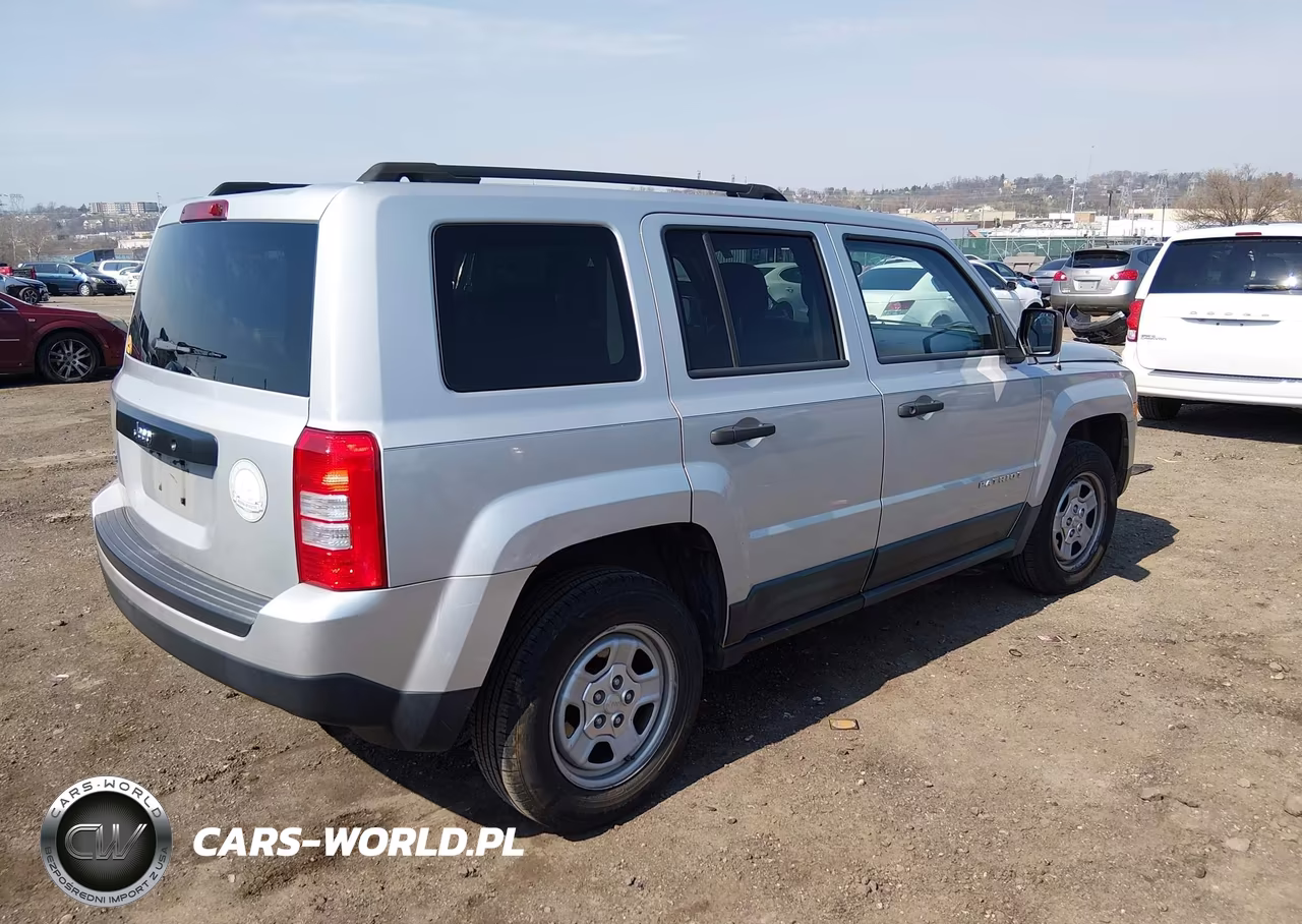 2011 Jeep Patriot Sport VIN:1J4NF1GB5BD148930 - 4