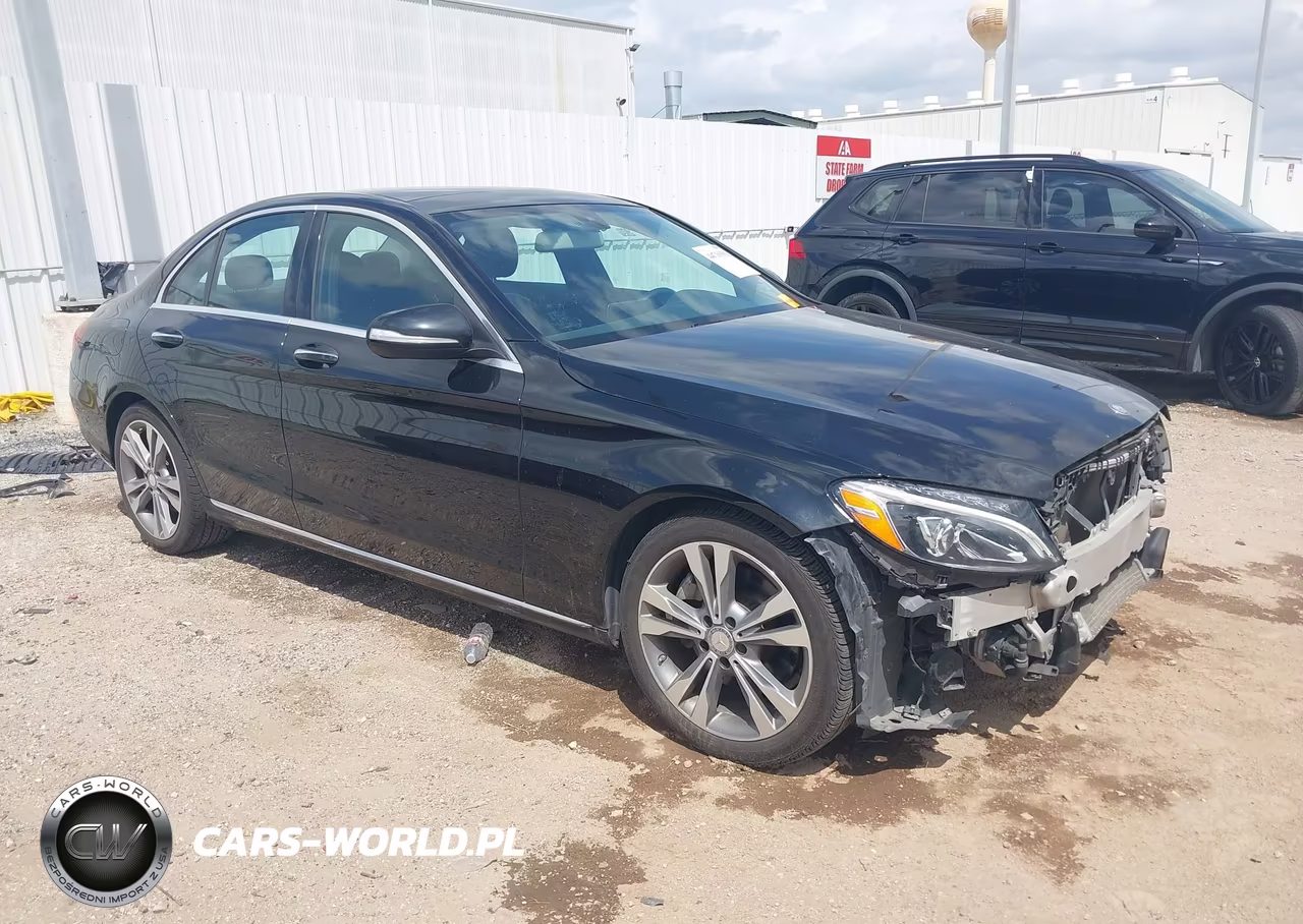 2015 Mercedes-Benz C 300