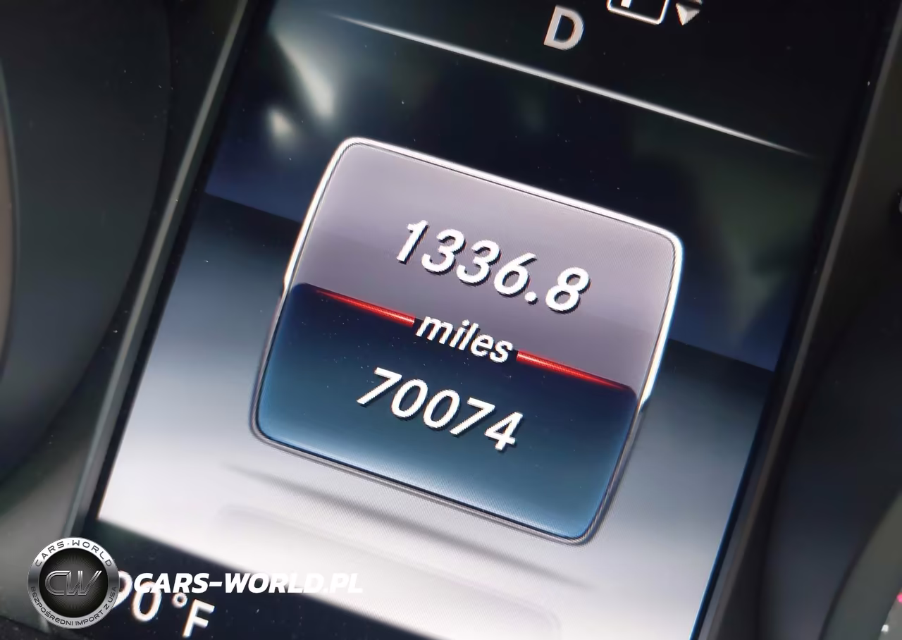 2015 Mercedes-Benz C 300 VIN:55SWF4JB7FU074301 - 16