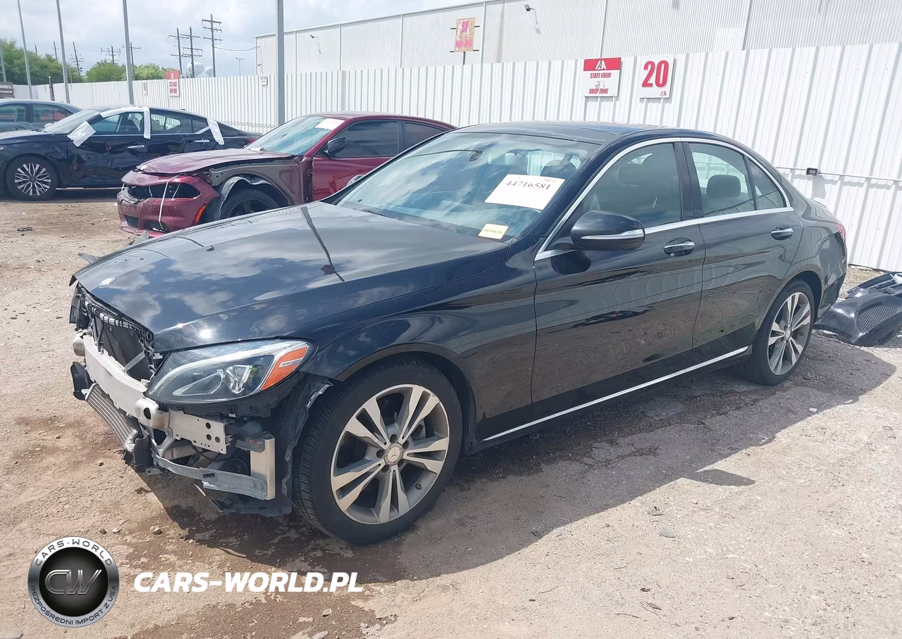 2015 Mercedes-Benz C 300 VIN:55SWF4JB7FU074301 - 2