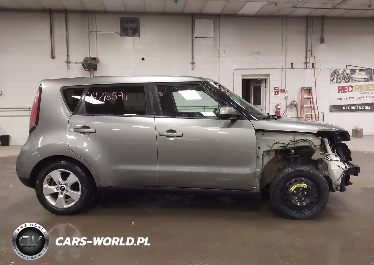 2018 Kia Soul VIN:KNDJN2A27J7562018 - 14