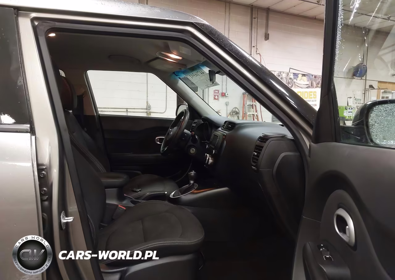 2018 Kia Soul VIN:KNDJN2A27J7562018 - 5