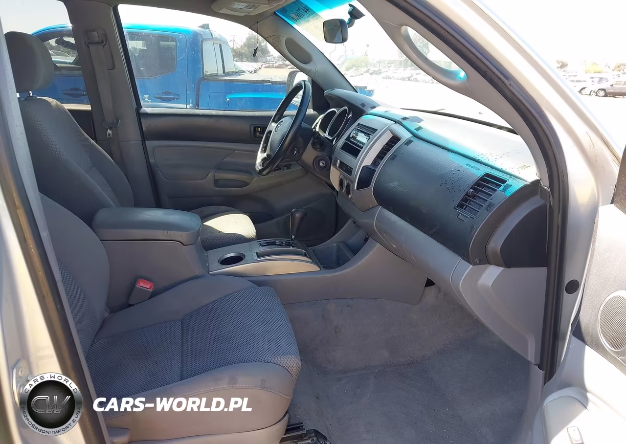 2005 Toyota Tacoma Base V6 VIN:3TMLU42N05M001476 - 5