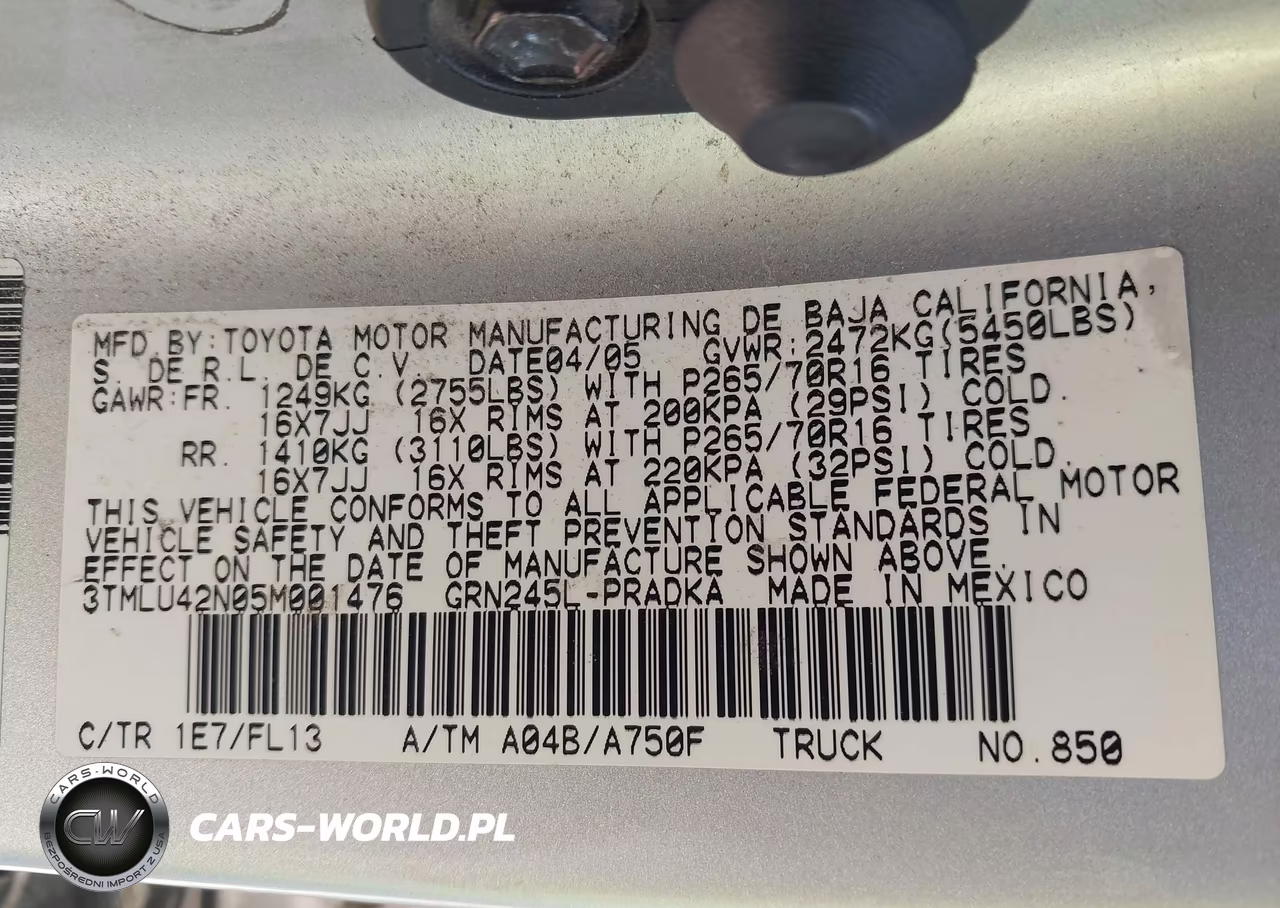 2005 Toyota Tacoma Base V6 VIN:3TMLU42N05M001476 - 9