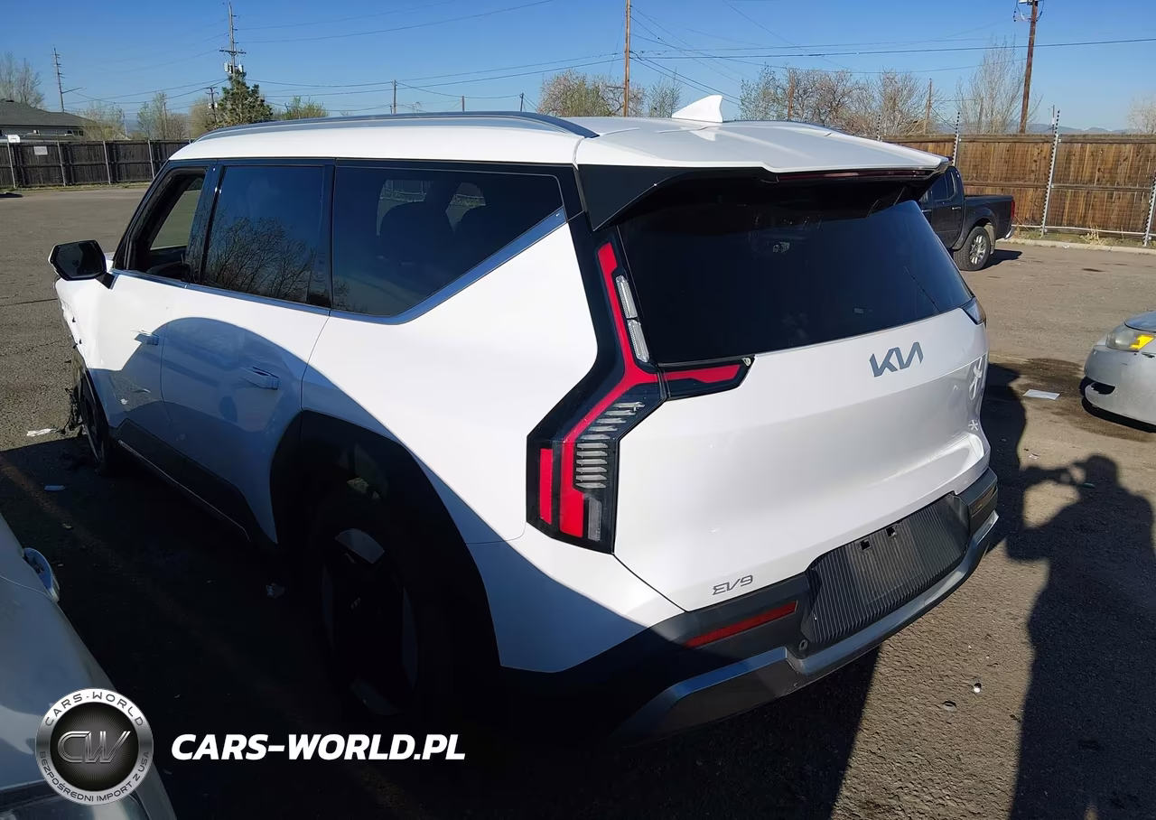 2025 Kia Ev9 Wind VIN:5XYAFFS51SG001718 - 3