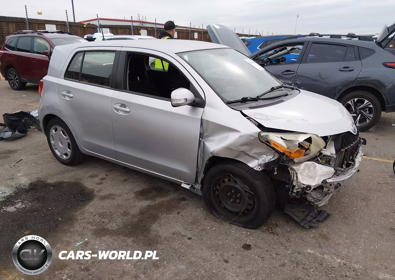 2010 Scion Xd