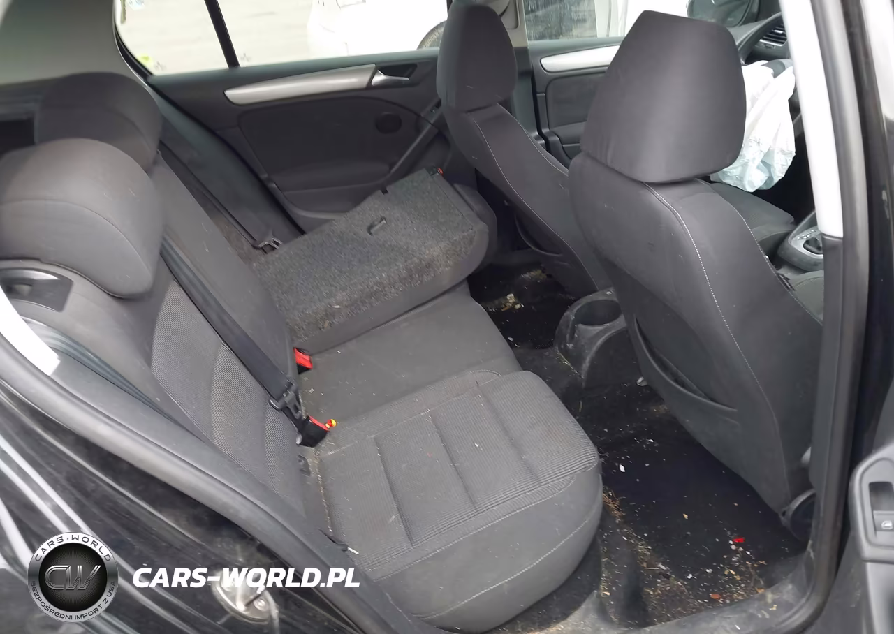 2010 Volkswagen Golf 4-Door VIN:WVWDB7AJ6AW414975 - 8