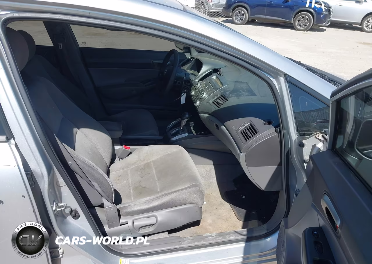 2007 Honda Civic Lx VIN:1HGFA16507L006827 - 5