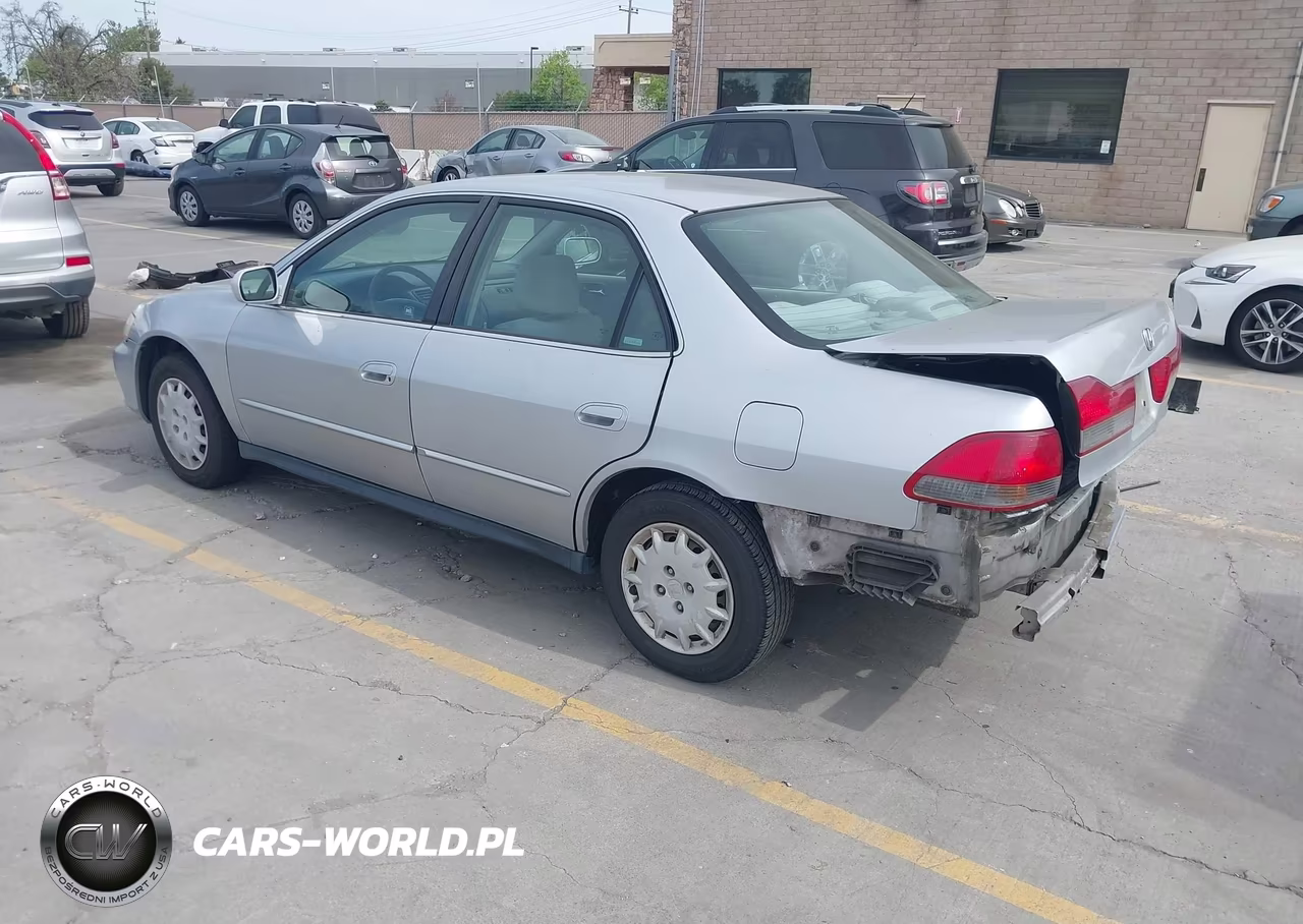 2001 Honda Accord 2.3 Lx VIN:1HGCG66541A069950 - 3