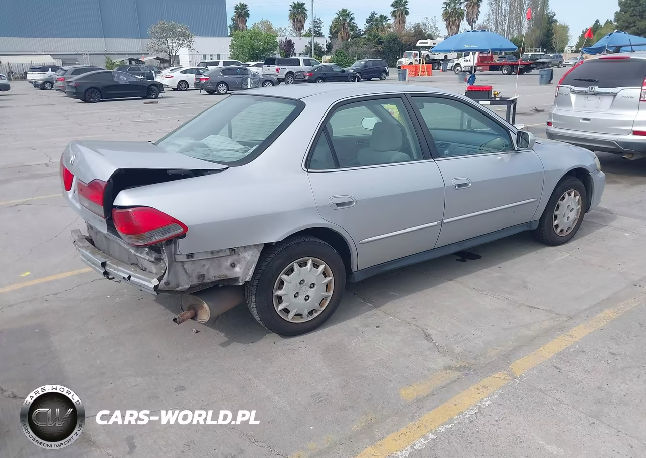 2001 Honda Accord 2.3 Lx VIN:1HGCG66541A069950 - 4