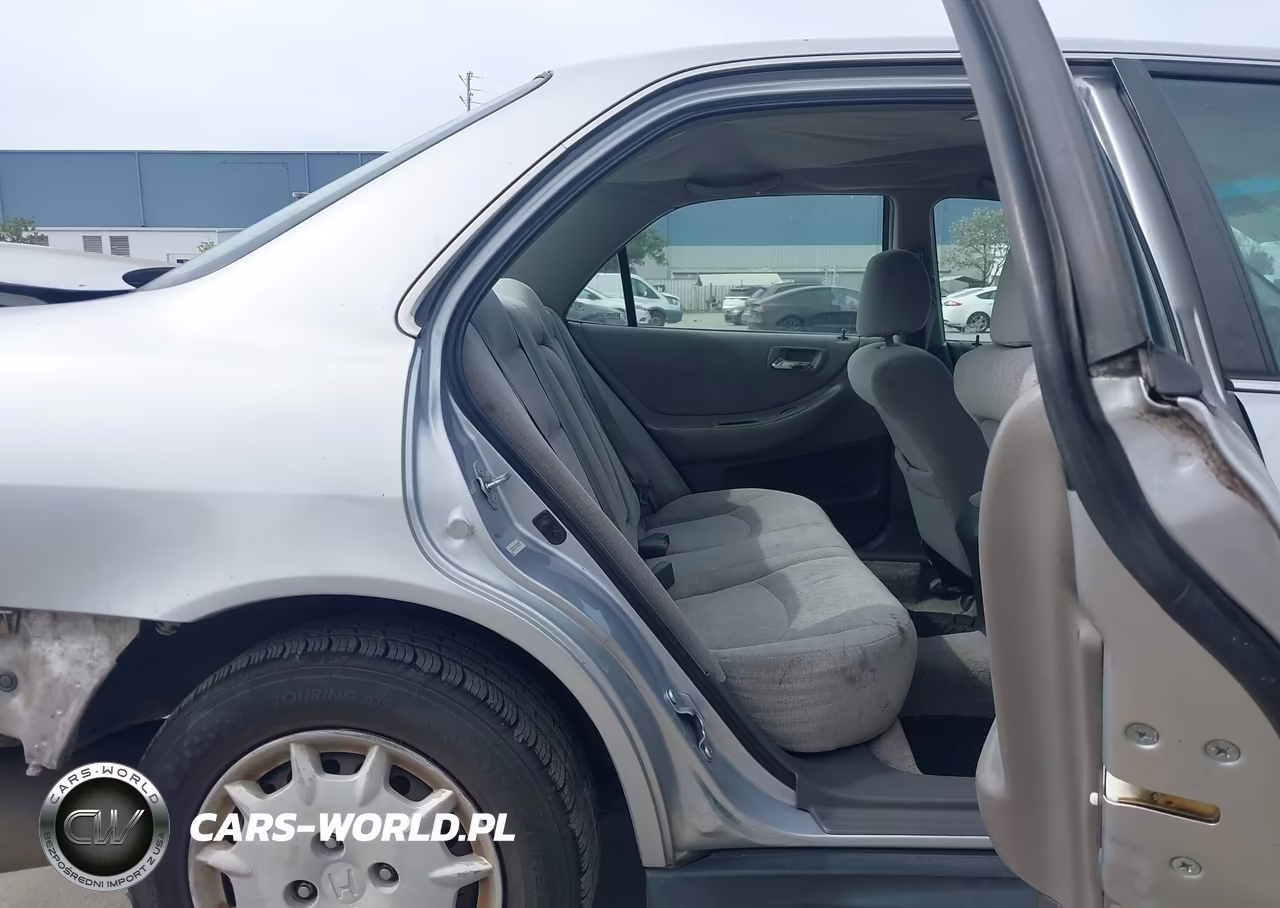 2001 Honda Accord 2.3 Lx VIN:1HGCG66541A069950 - 8
