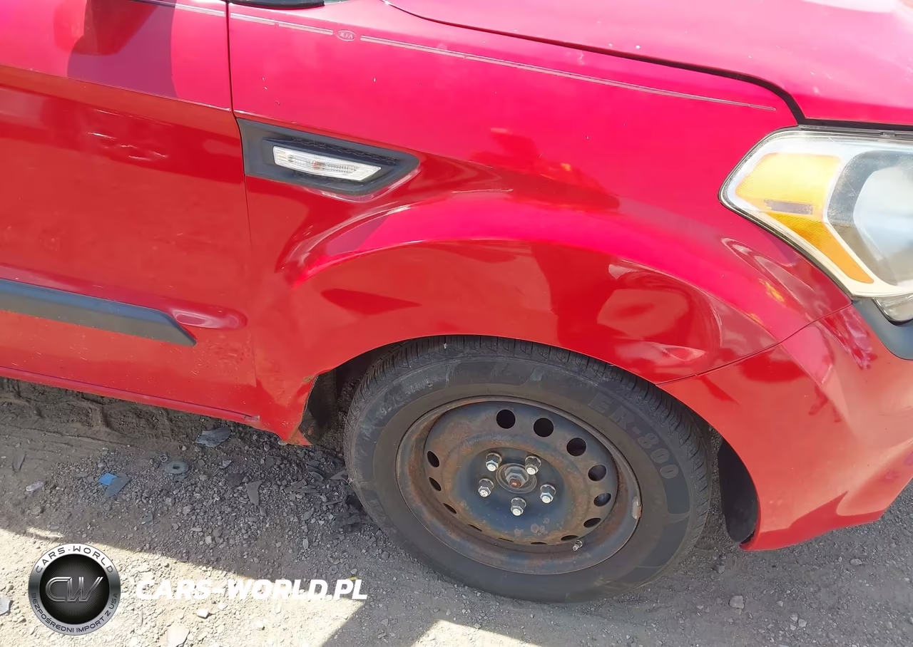 2013 Kia Soul VIN:KNDJT2A59D7570870 - 6