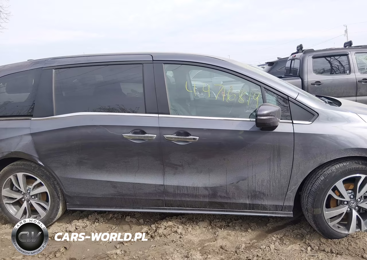 2024 Honda Odyssey Touring VIN:5FNRL6H84RB028992 - 14