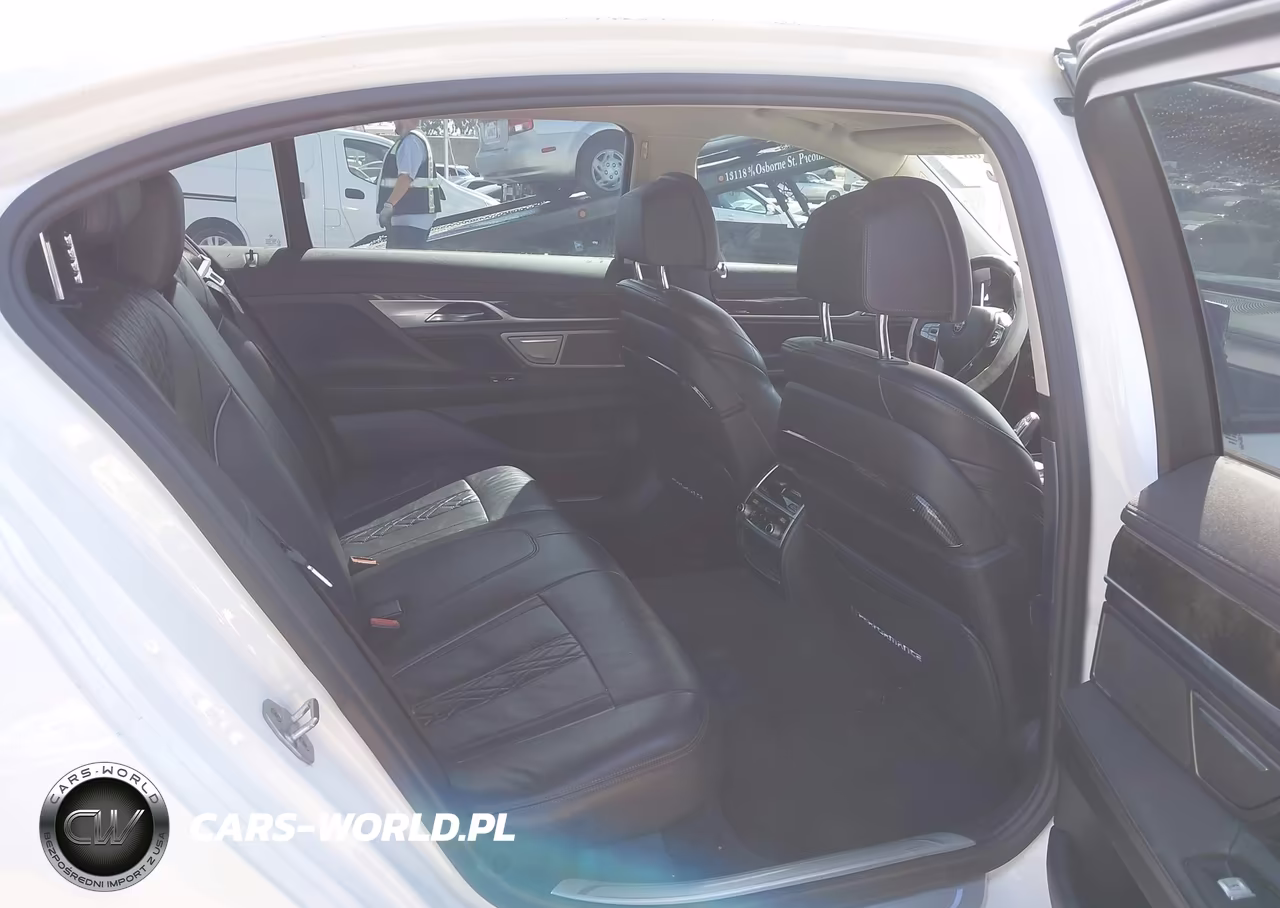 2018 BMW 750I VIN:WBA7F0C52JGM22846 - 8