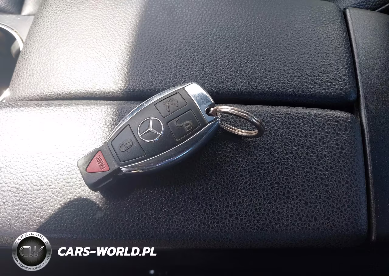 2008 Mercedes-Benz C 300 VIN:WDDGF81X58F171994 - 11