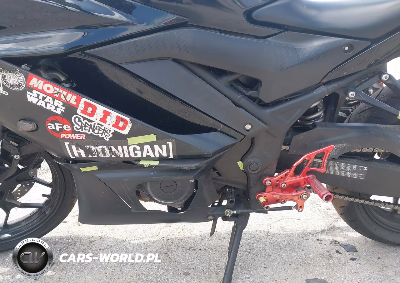 2023 Yamaha Yzfr3 A VIN:MH3RH18Y7PK011285 - 9