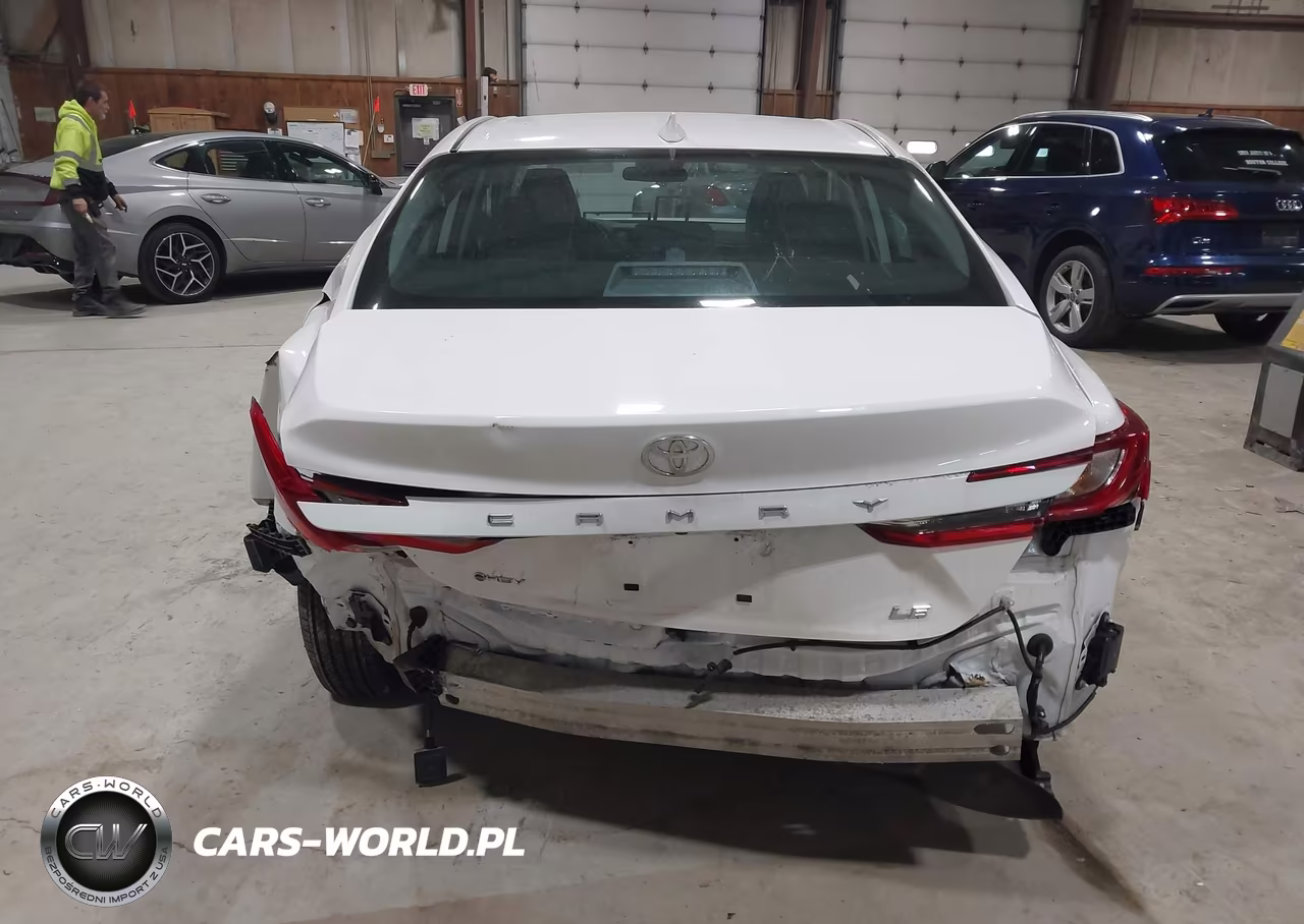 2025 Toyota Camry Le VIN:4T1DAACK0SU000475 - 16