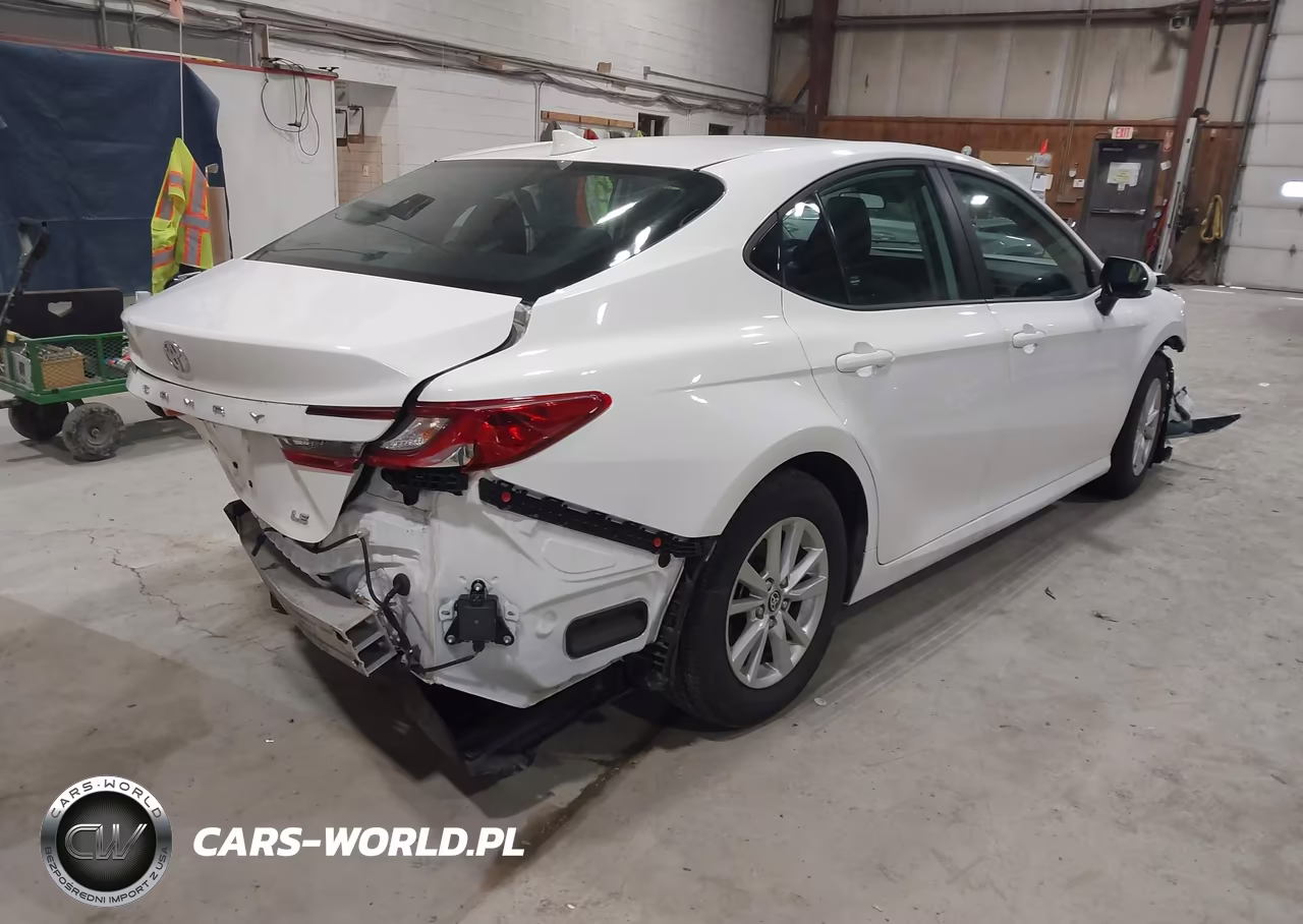 2025 Toyota Camry Le VIN:4T1DAACK0SU000475 - 4