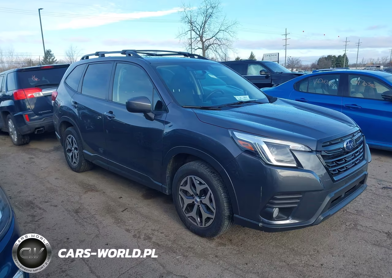 2023 Subaru Forester Premium
