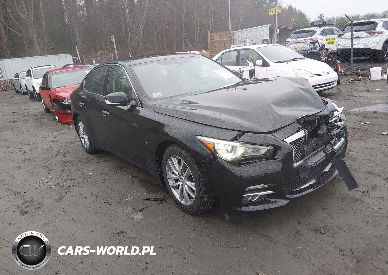 2015 Infiniti Q50 Premium