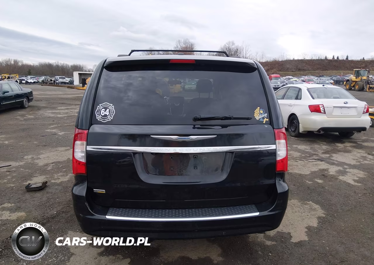 2016 Chrysler Town & Country Touring VIN:2C4RC1BG5GR293005 - 16