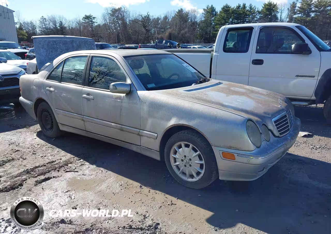 2001 Mercedes-Benz E 320