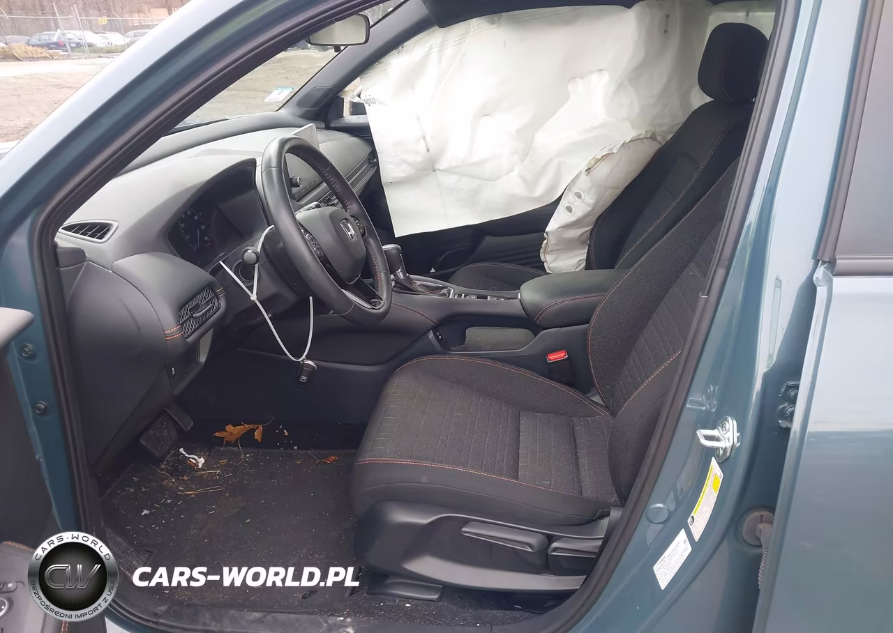 2025 Honda Hr-V Awd Sport VIN:3CZRZ2H50SM718148 - 5