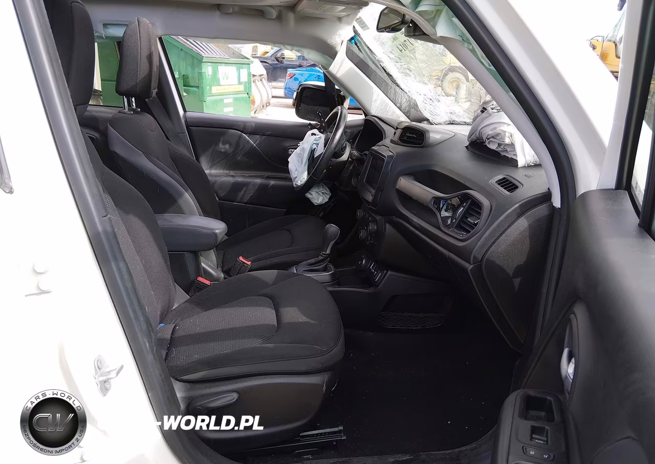 2019 Jeep Renegade Altitude 4X4 VIN:ZACNJBBB1KPJ78328 - 5