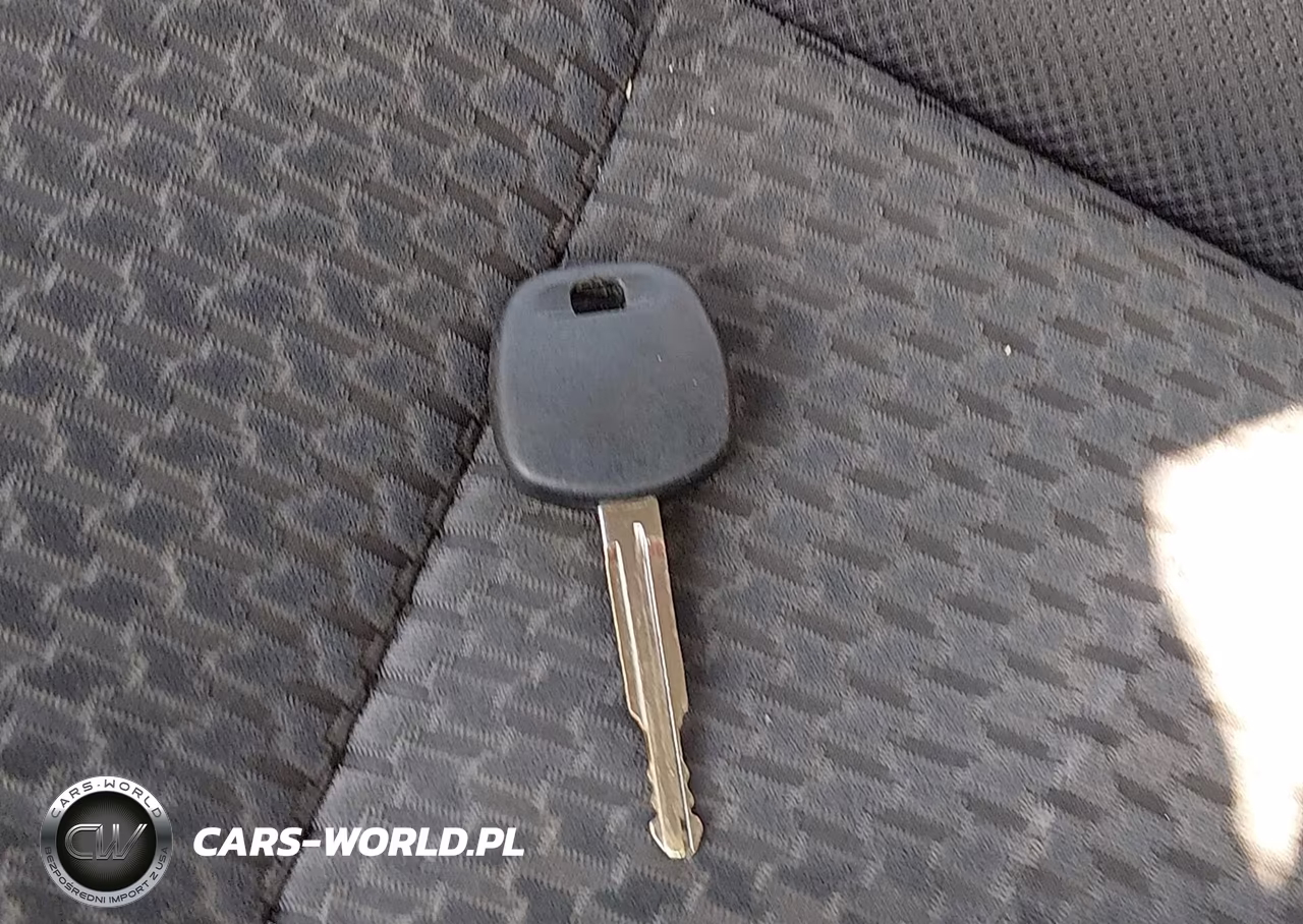 2005 Toyota Matrix VIN:2T1KR32E65C322146 - 11