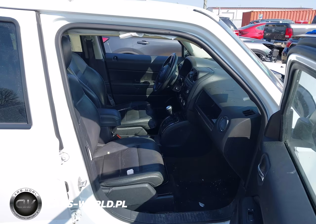 2016 Jeep Patriot High Altitude Edition VIN:1C4NJPFA5GD726578 - 5