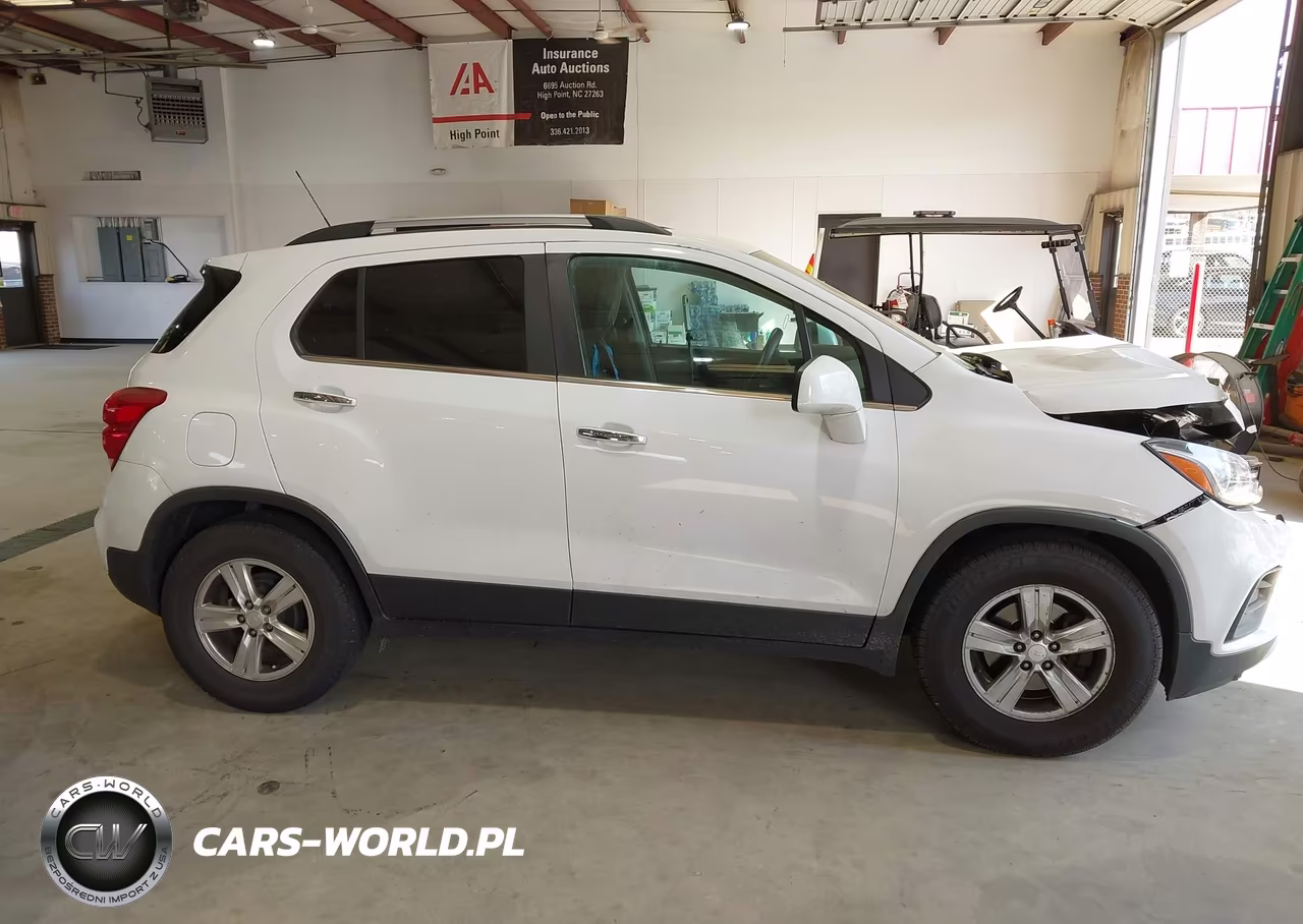 2020 Chevrolet Trax Fwd Lt VIN:3GNCJLSB1LL300655 - 14