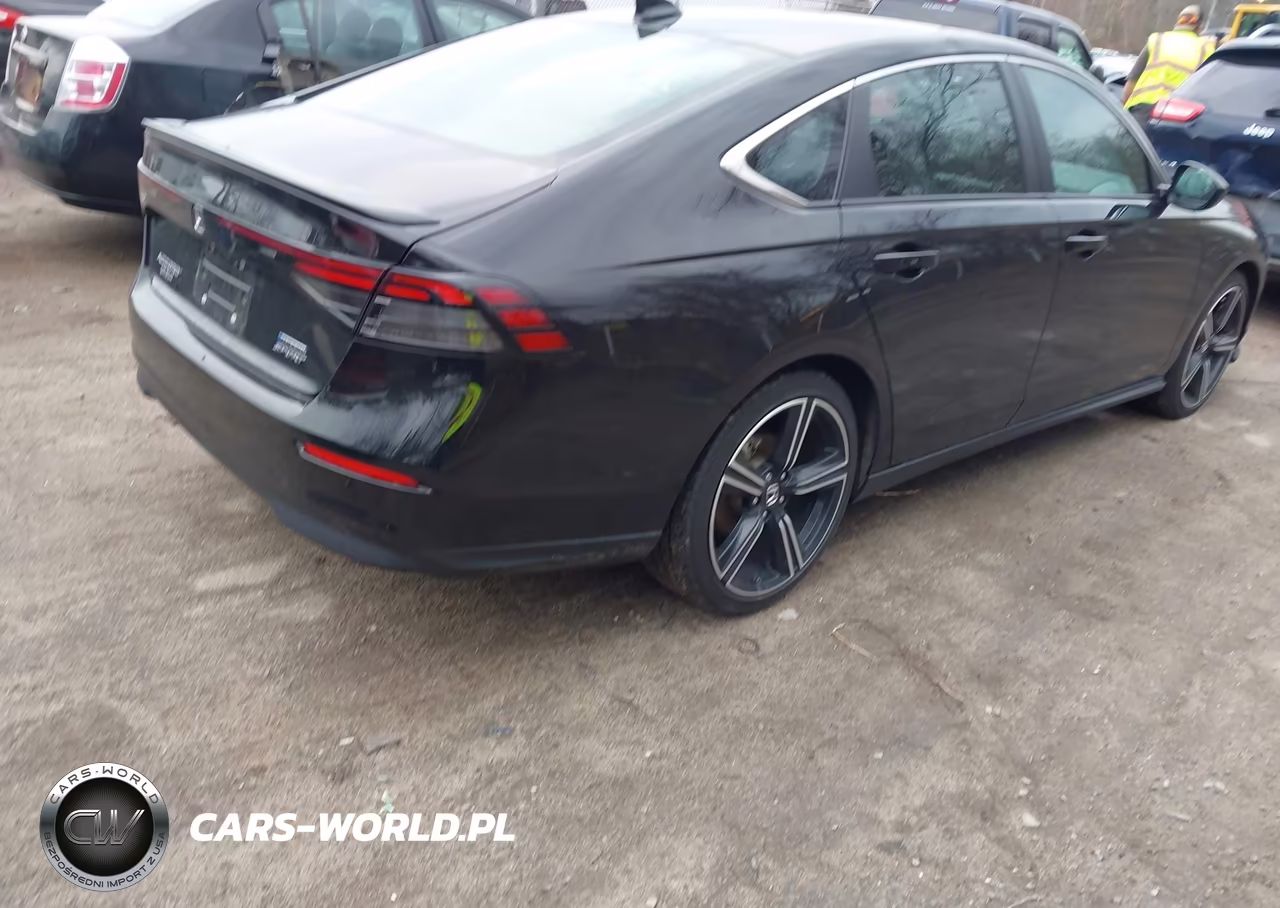 2025 Honda Accord Hybrid Sport VIN:1HGCY2F51SA006232 - 4