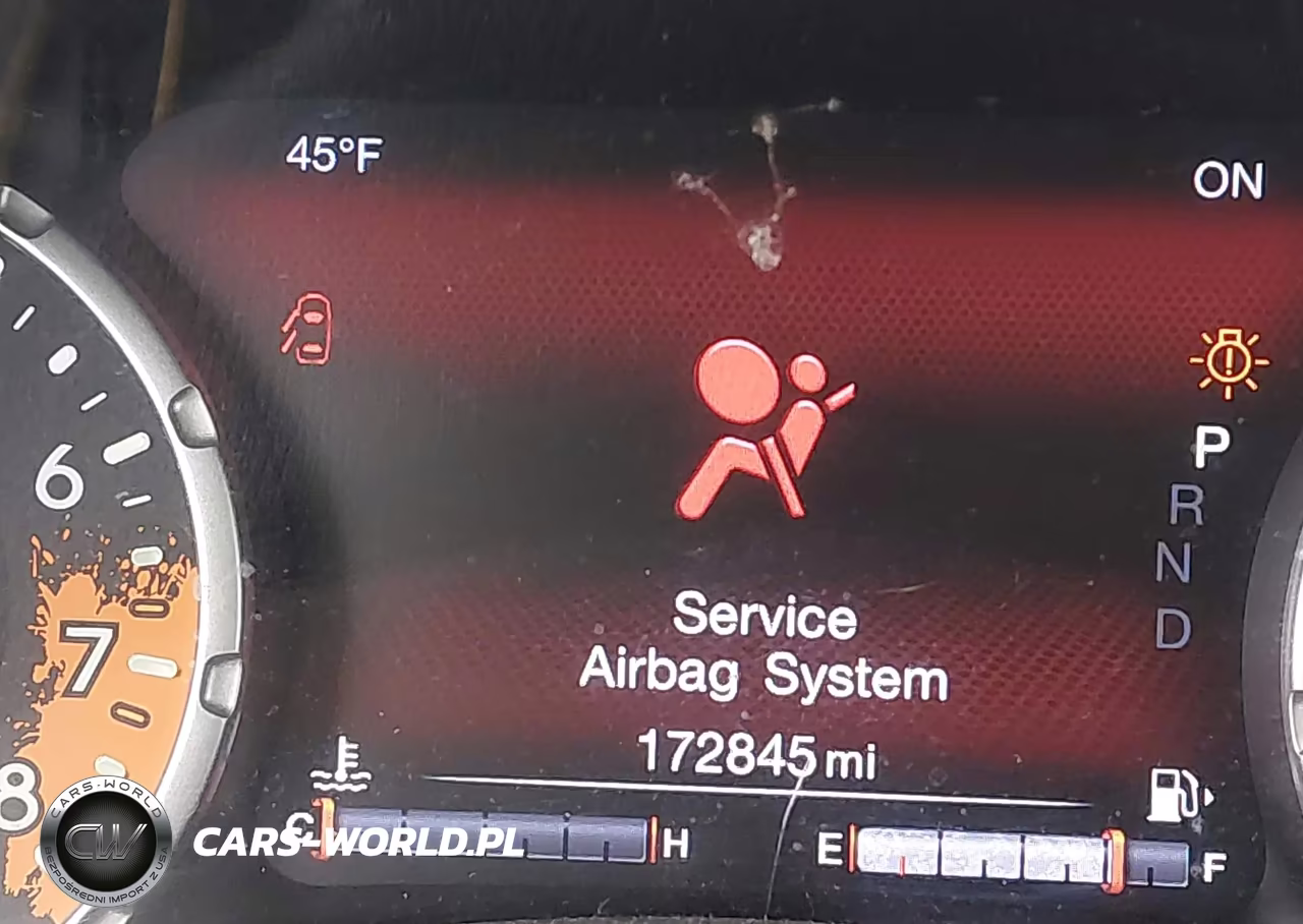 2015 Jeep Renegade Trailhawk VIN:ZACCJBCTXFPC25945 - 16