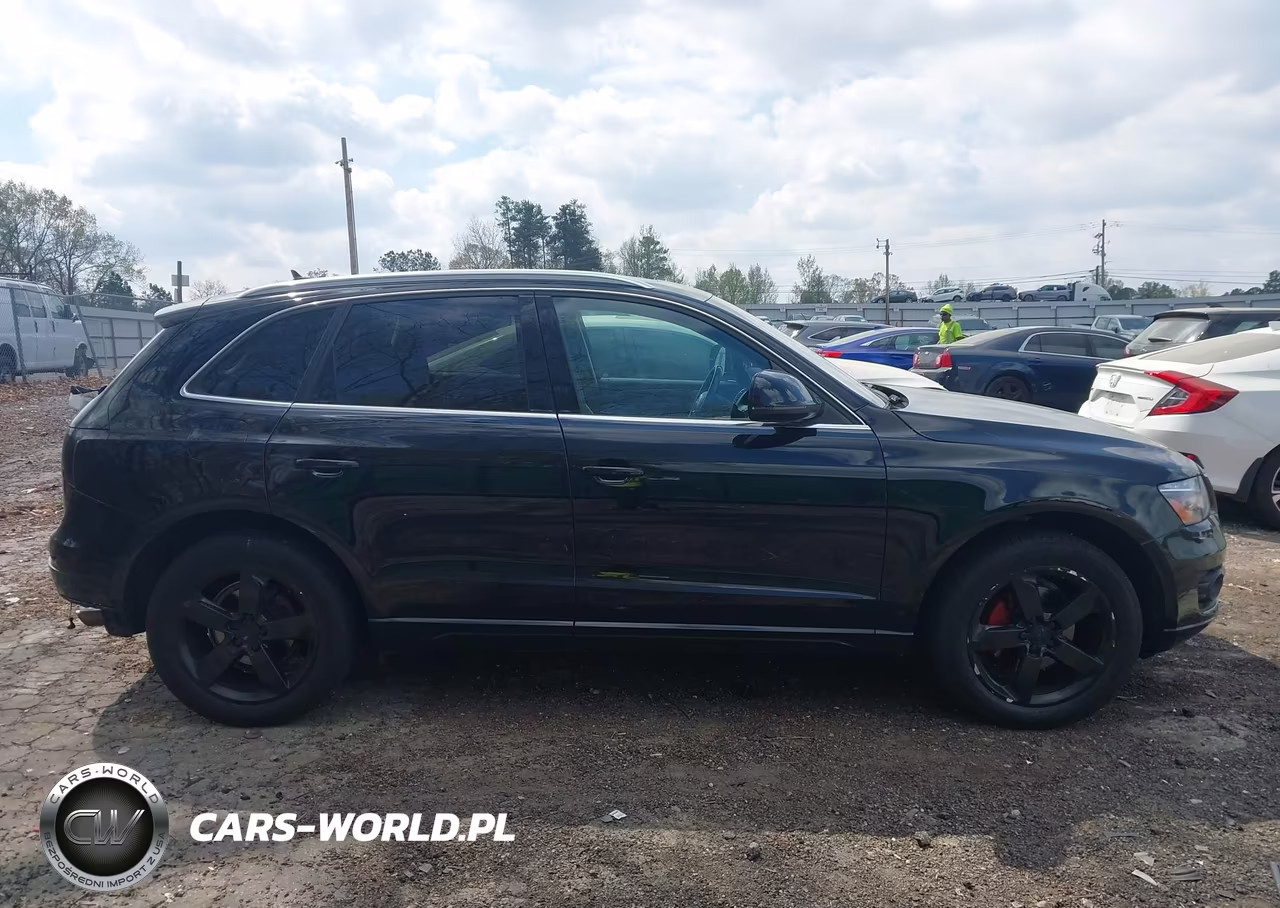 2011 Audi Q5 2.0T Premium VIN:WA1LFAFP1BA110147 - 13