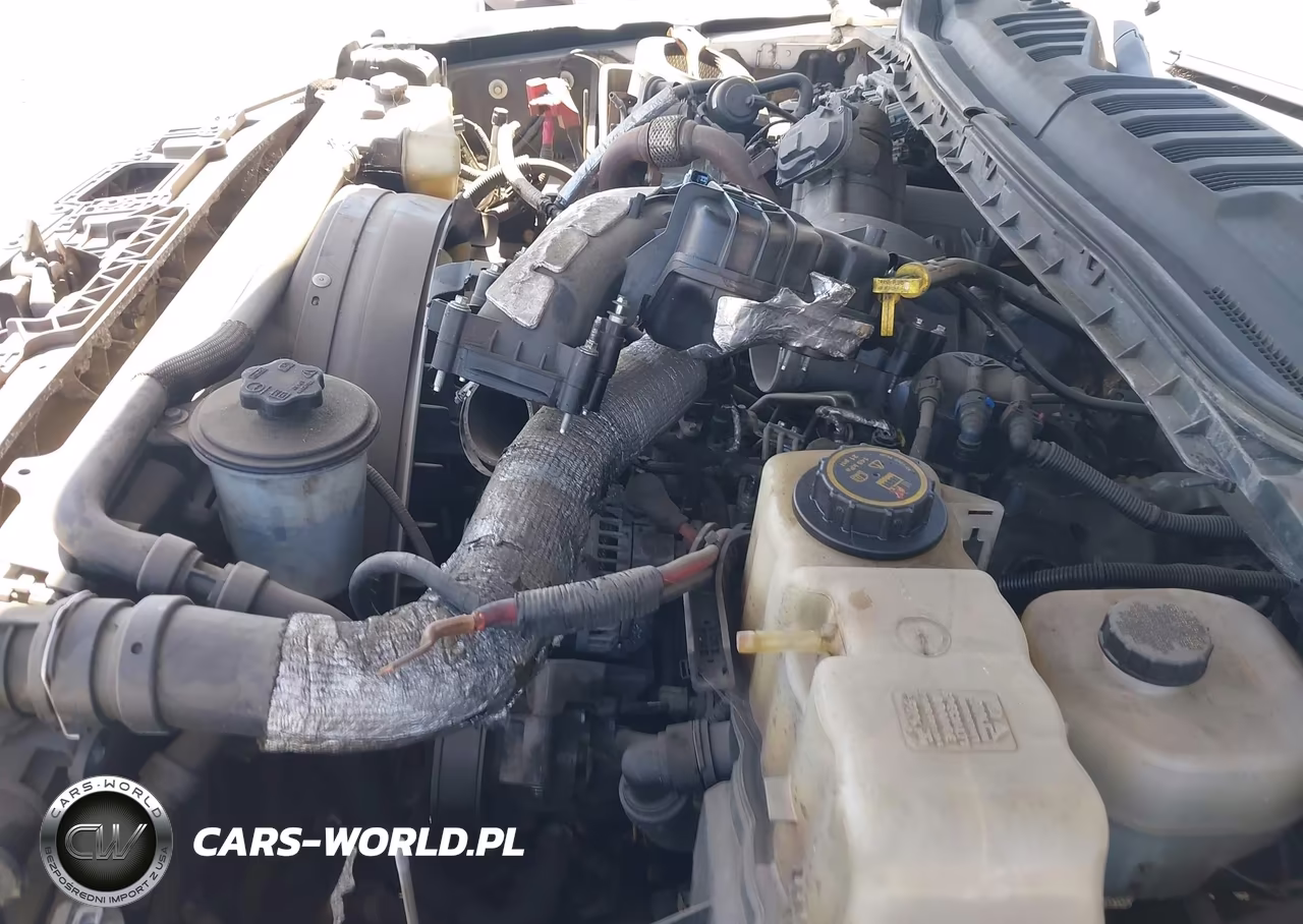 2017 Ford F-550 Chassis Xlt VIN:1FDUF5GT8HEC03063 - 12